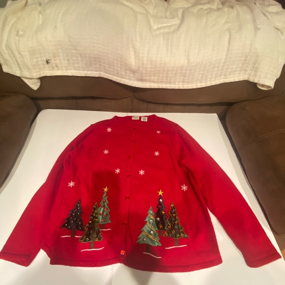 Vintage Classic elements woman’s Christmas sweater - Picture 7 of 11